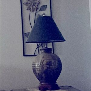 Beautiful lamp! Works well. No problems